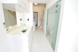 # 1 Loft (D14), Apartment #568340031